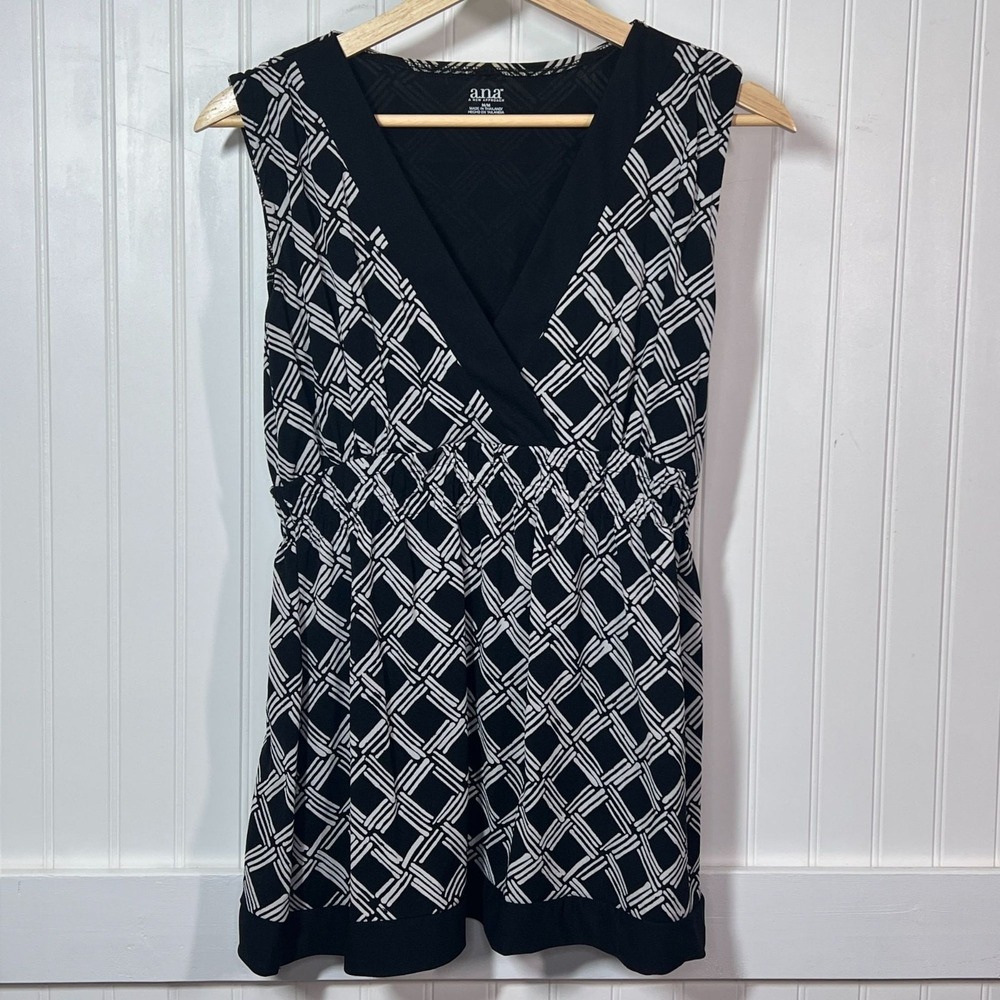 ANA Black White Blouse Whimsigoth Geometric Diamond Sleeveless V-Neck Career